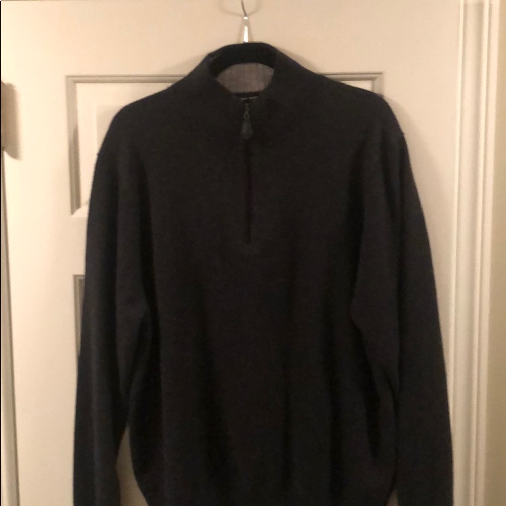 Brand new Cashmere sweater : the cashmere project